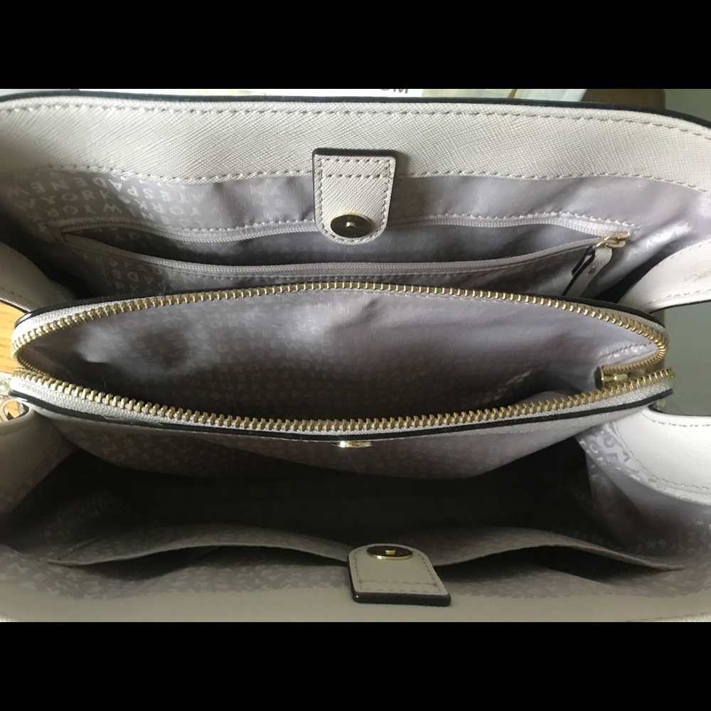 Kate Spade Purse - Picture 8 of 8